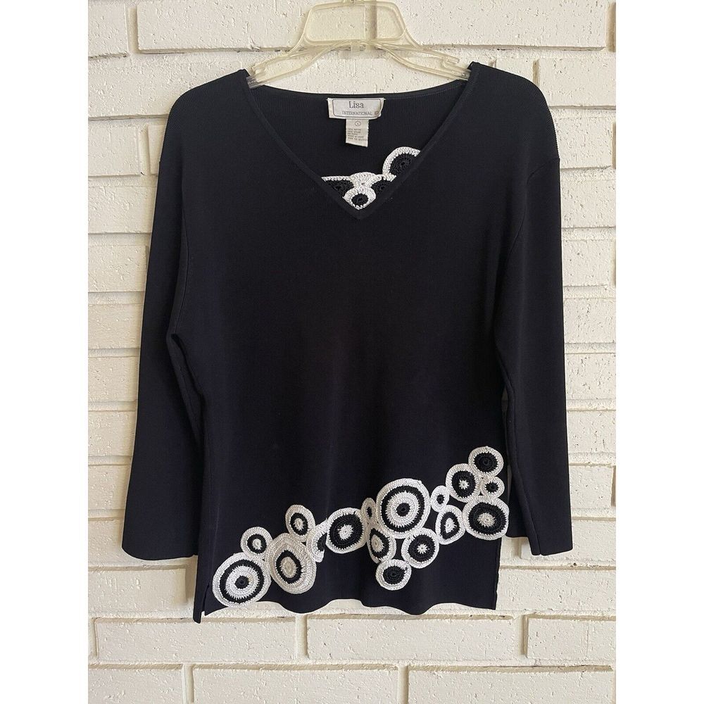 Lisa International Women's size Lg Black‎ & White Sweater w/Crochet Trim